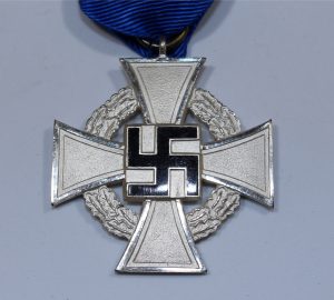 medalla por servir durante 25 años