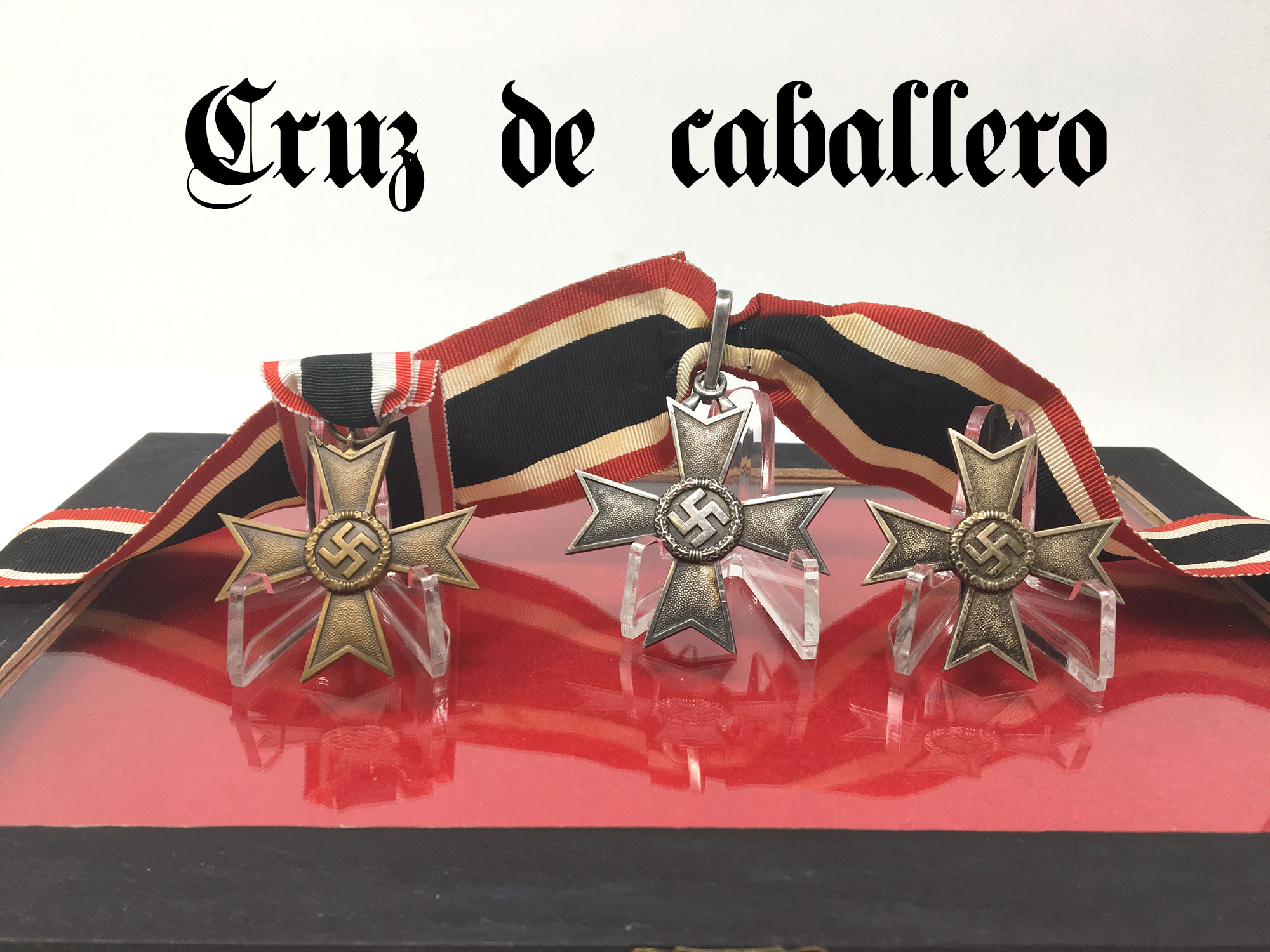 La Ritterkreuz des Kriegsverdienstkeuzes: Cruz de Caballero de la Cruz del Mérito de Guerra