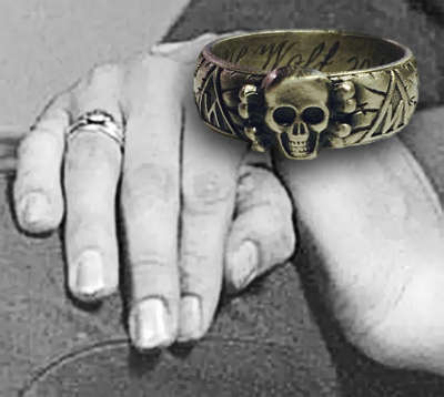 Anillo de honor de las SS o anillo de la calavera.