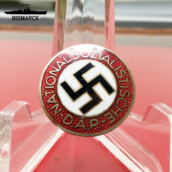 Pin NSDAP M1\100