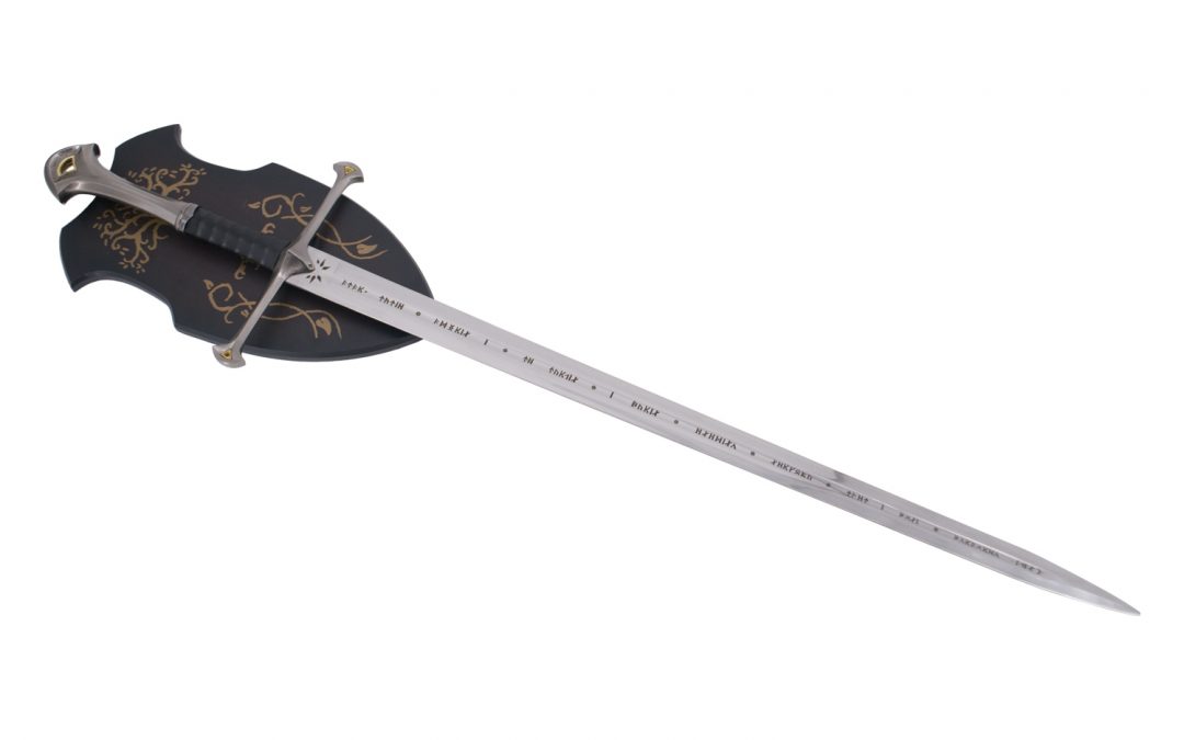 Espada Andúril de 131 cm con soporte – Réplica