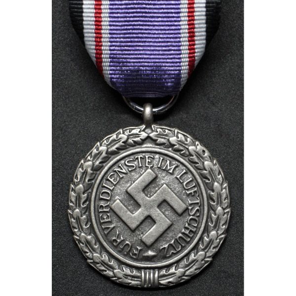 Medalla Luftschutz