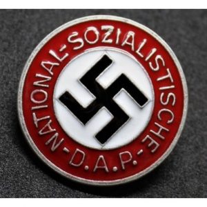 Insignia NSDAP (Barnizada)