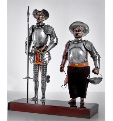 Quijote y Sancho en peana1
